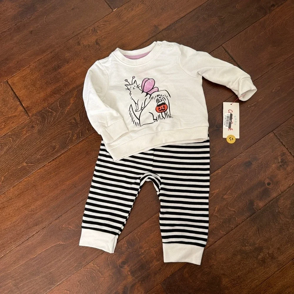 Cat & Jack 18 M Halloween Sweatshirt and Striped Jogger Set Cat Dog Trick